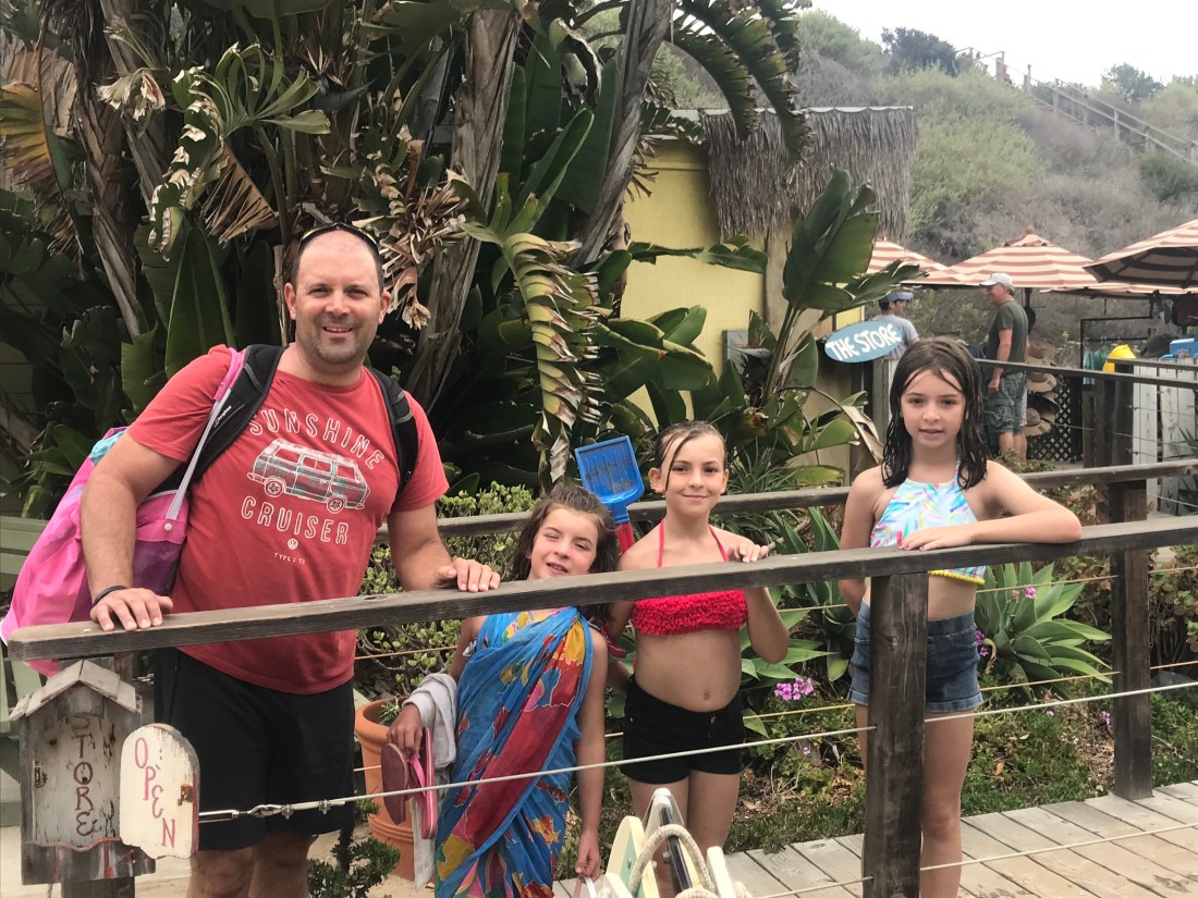 C8AD7285-55CD-4E2D-9BDF-4FD4DC2869CC